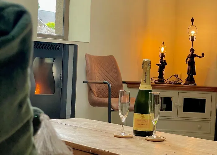 La Chapelle Dans Le Bois Prázdninový dům *